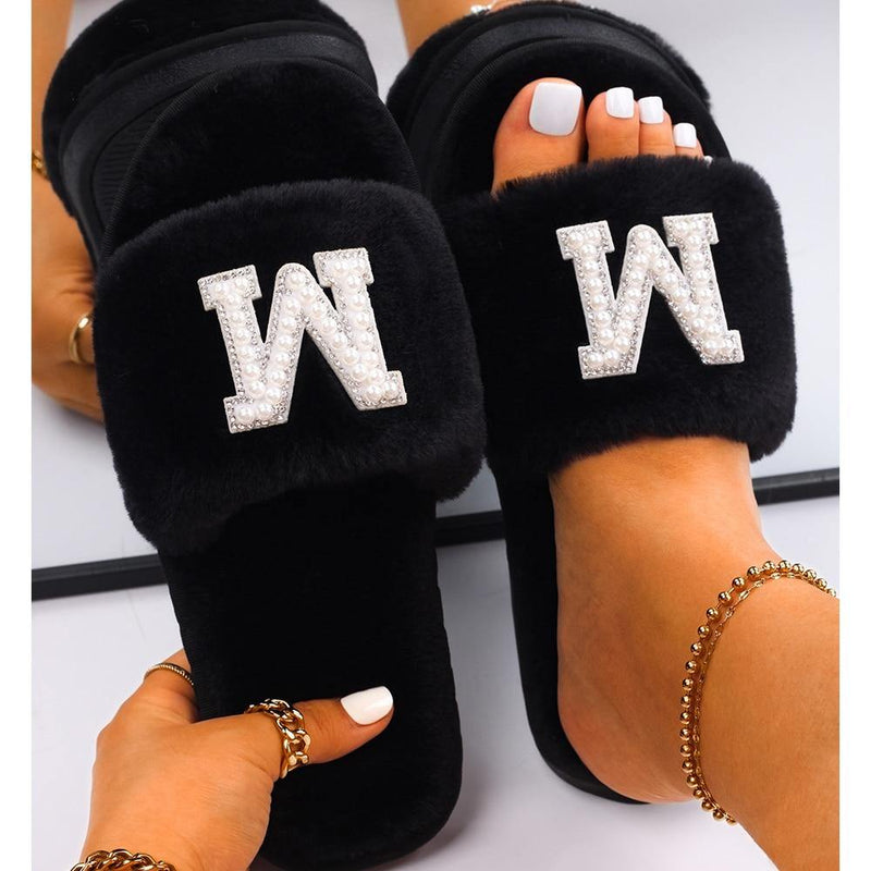 Customizable Women's Pearl Letter Decor Furry Slippers - AM APPAREL