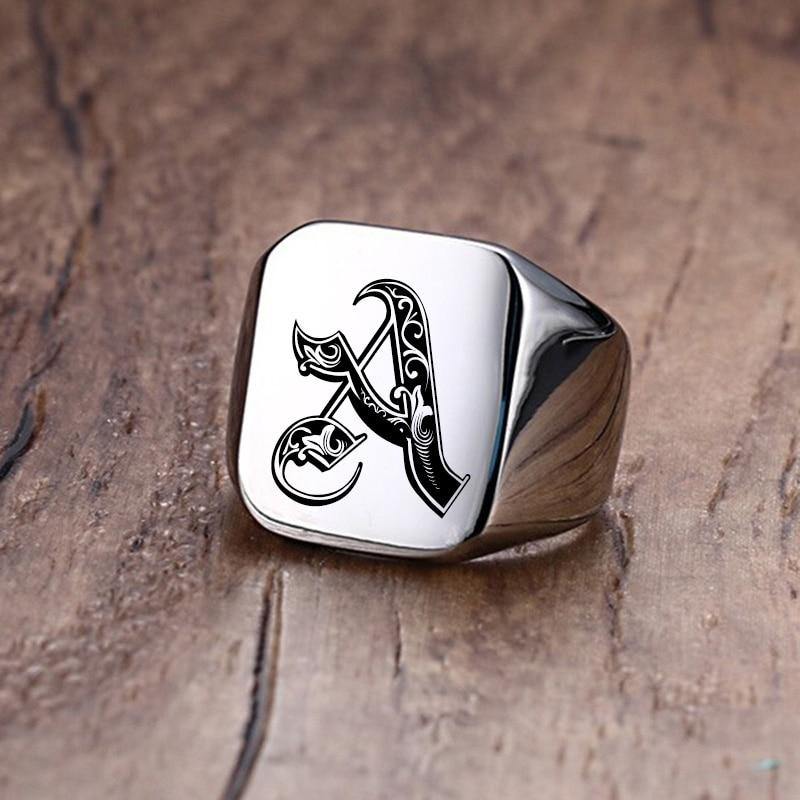 Men's Vnox Retro Initials Signet Ring - AM APPAREL