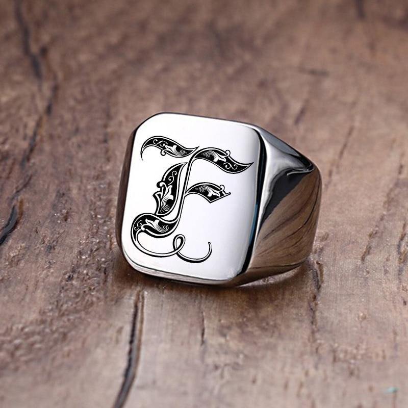 Men's Vnox Retro Initials Signet Ring - AM APPAREL