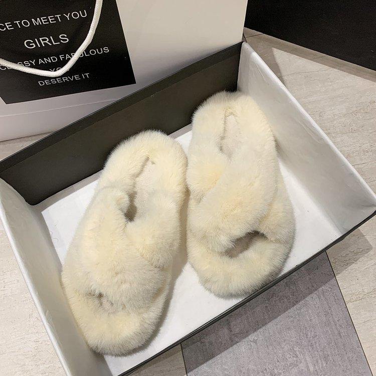 Women's Home Winter Furry Slippers - AM APPAREL